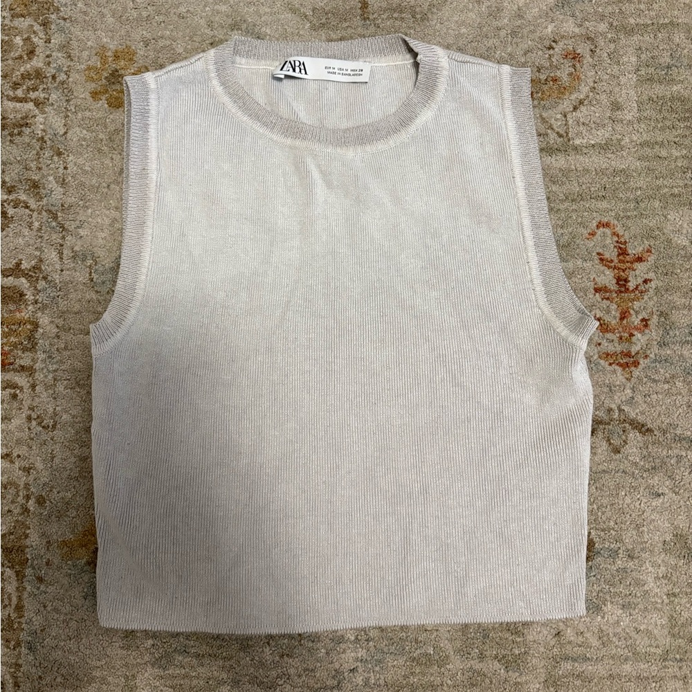 Zara Pale Gray Sleeveless Knit Top